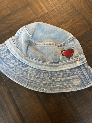 Haru Bucket (the denim hat  and denim with Red heart color swatch looks WHITE and we don't know how to fix it)…Restocked‼️‼️‼️