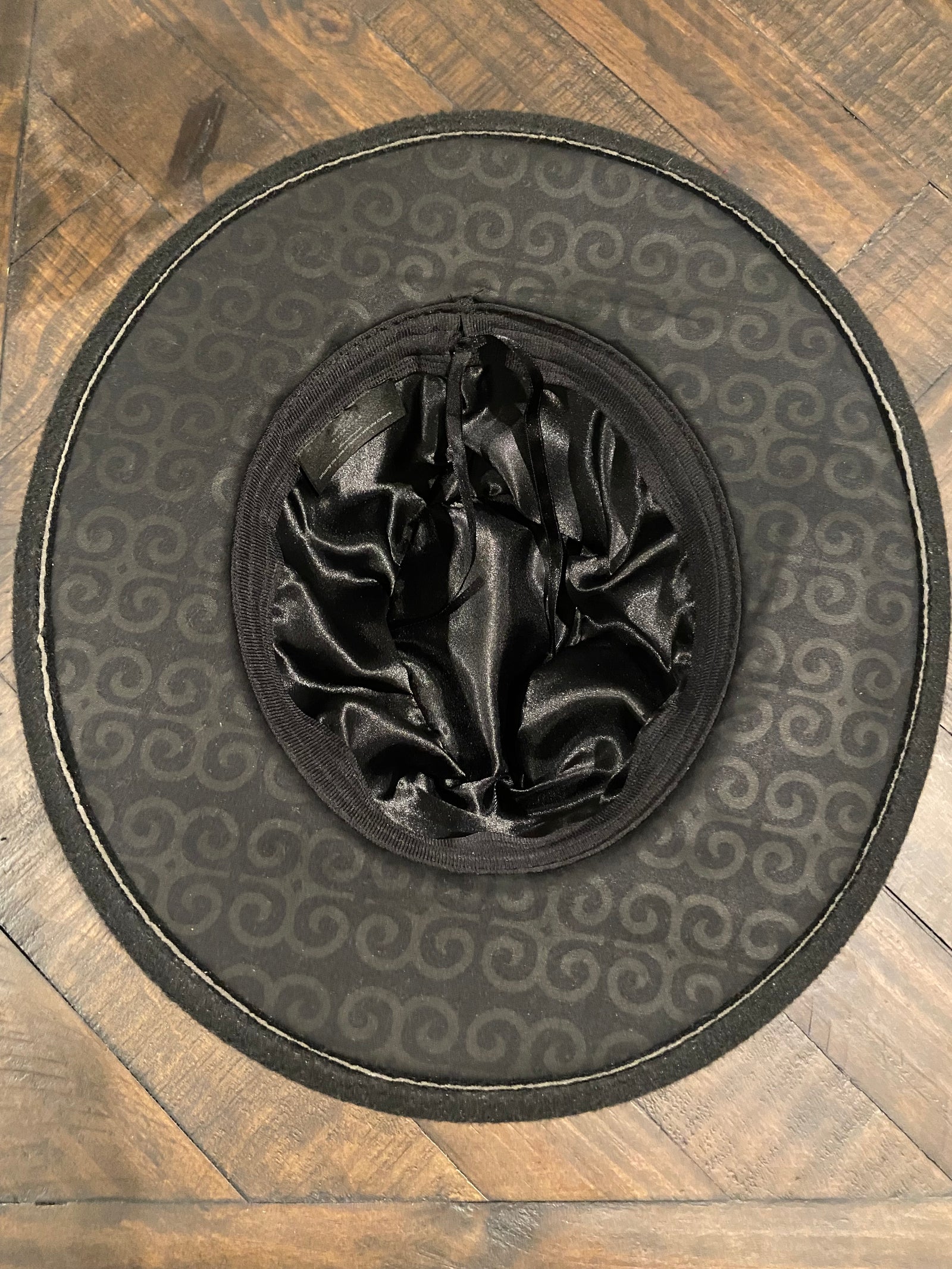 The Shonda Michelle- Sold out